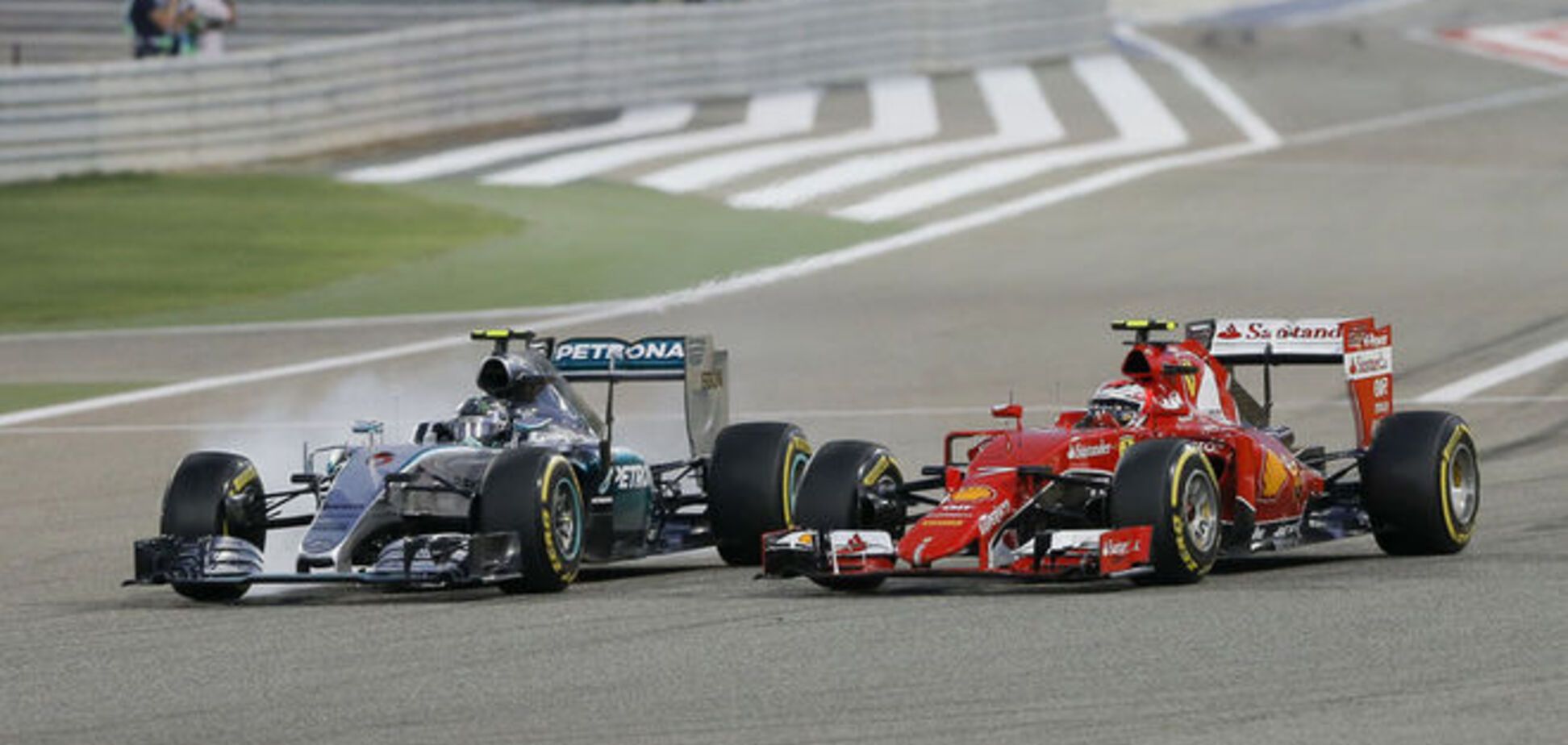Райкконен сенсационно 'разбил' Mercedes на Гран-при Бахрейна