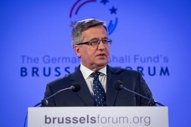 Коморовский рассказал, чем Польше грозит захват Россией Украины