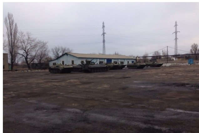 Разведчики нашли место скопления 'спрятанной' российской техники: фотофакт