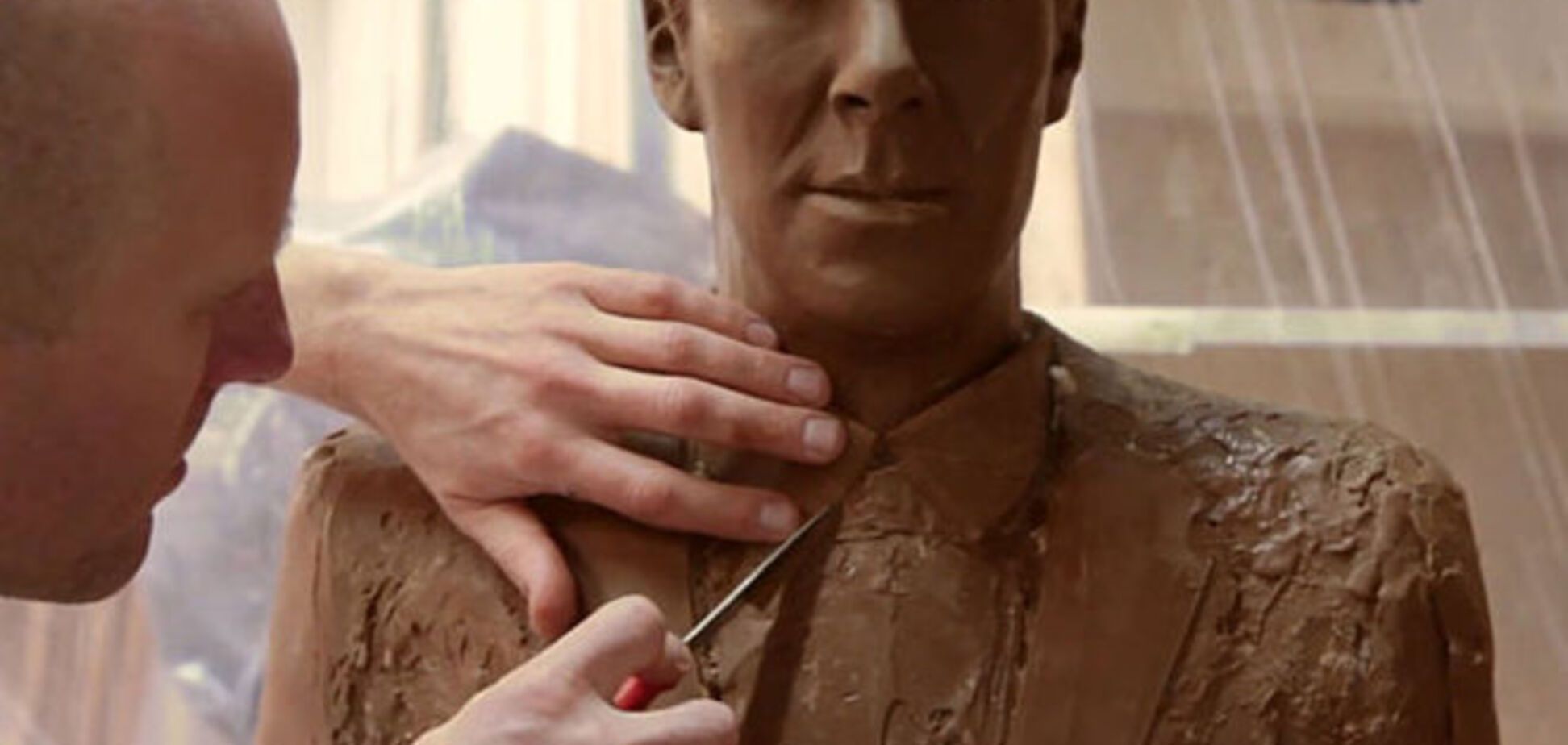 В Англии появился шоколадный Шерлок Холмс: видеофакт