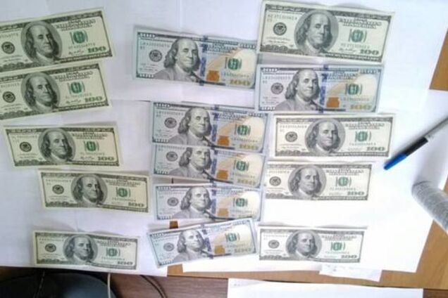 За $1500 работники военкомата снимали с учета военнообязанных