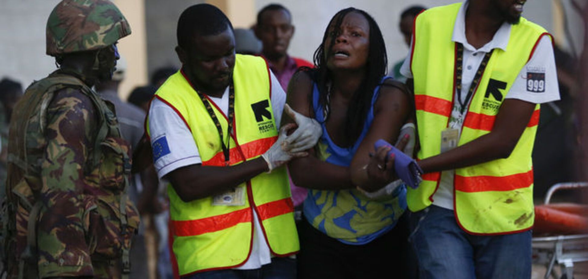 Теракт в Кении: фанатики убили 147 человек