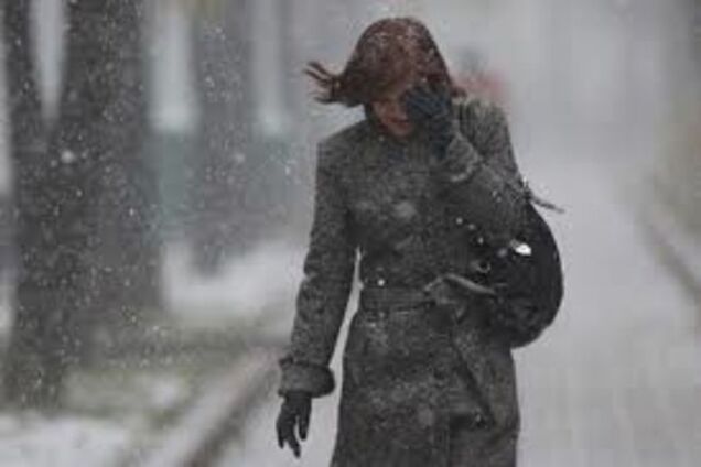 По Киеву объявлено штормовое предупреждение
