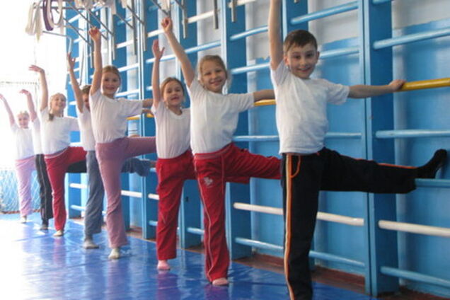 Навіщо урядовці формують пивне покоління космополітів?