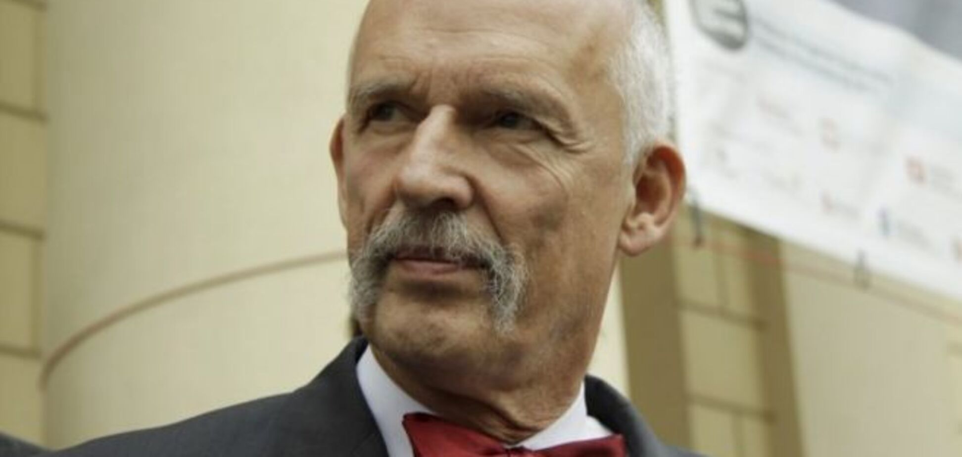 Польский евродепутат заявил, что на Майдане стреляли снайперы из Польши