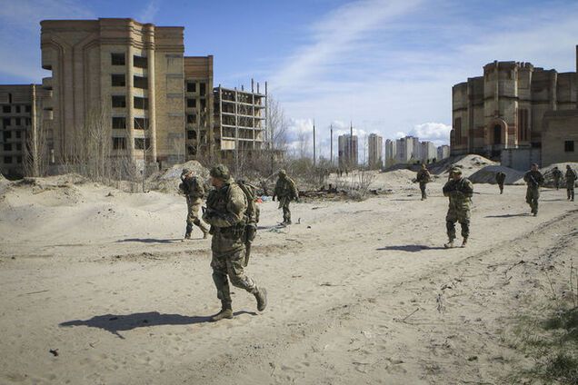 Військовий журналіст розповів, як Україні закінчити війну на Донбасі