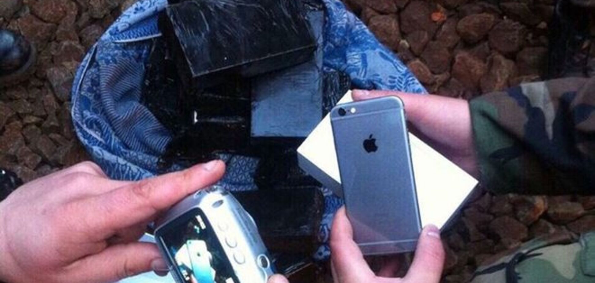 Одесита 'накрили', коли він намагався вивезти до Росії смартфонів iPhone на мільйон гривень