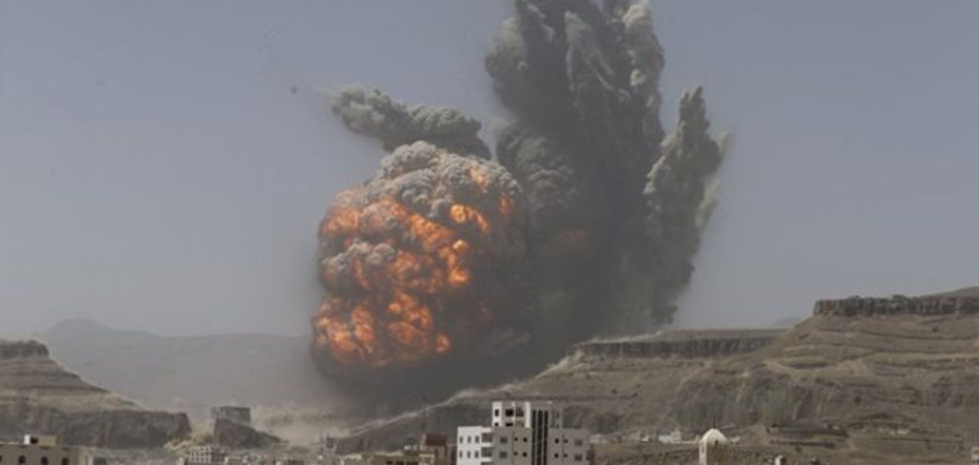 Последствия авиаудара по Йемену: десятки погибших, 400 раненых