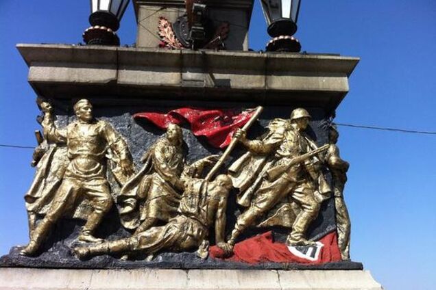 Как оккупированный Донецк возвращается в СССР