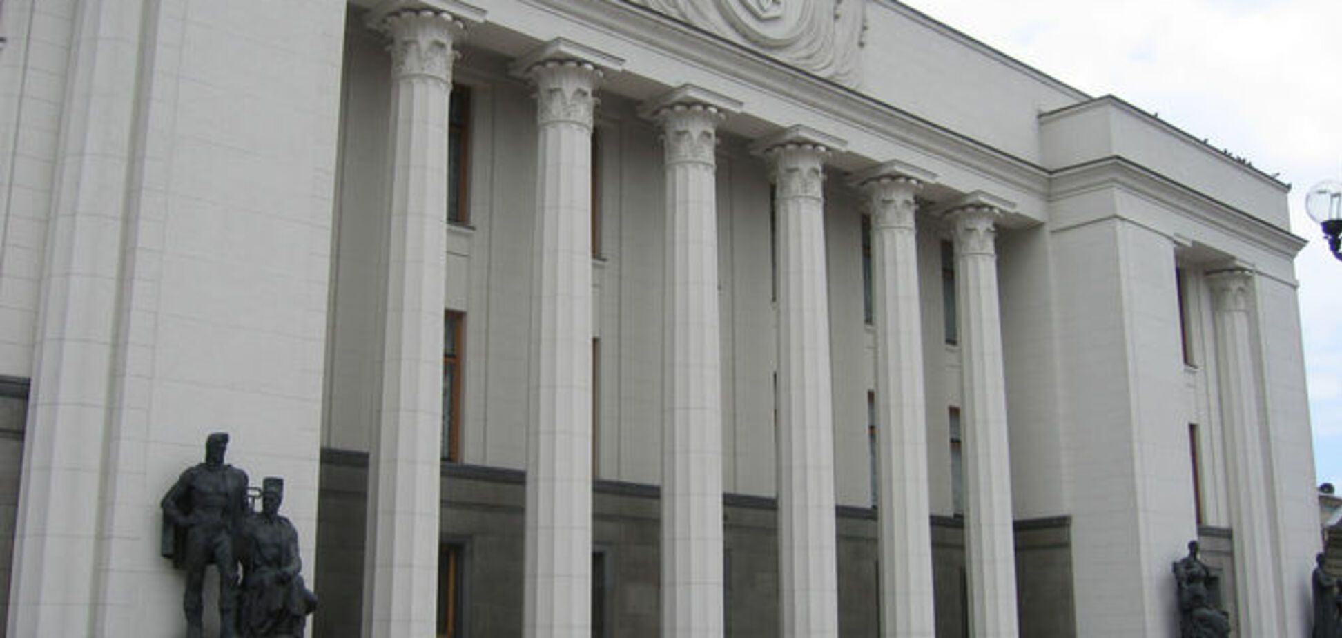 Рада упростила взятие счетов предпринимателей на учет