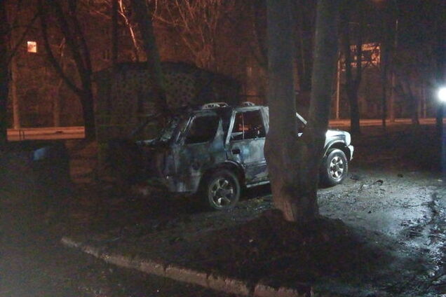 В Харькове ночью взорвали камуфлированный джип. Опубликовано фото и видео