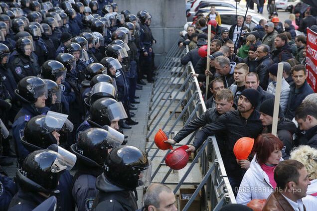 Шахтеры продолжат протесты под Радой утром четверга: ожидается еще 10 тысяч горянков