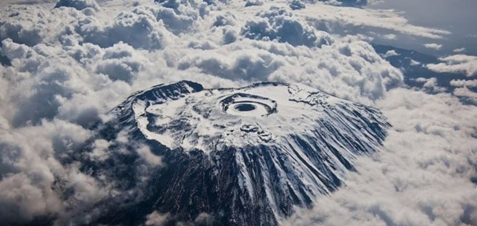 15 кадров красоты, которую можно увидеть в иллюминатор самолета