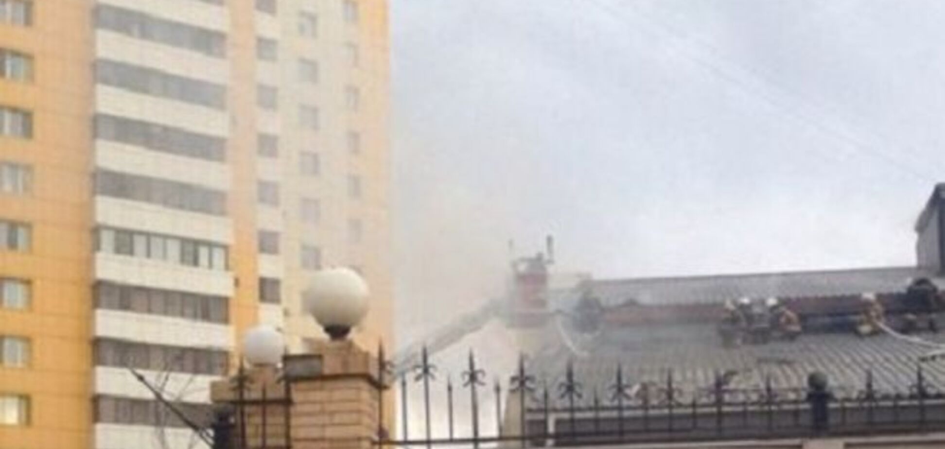 В Казахстане вспыхнуло посольство России: видеофакт