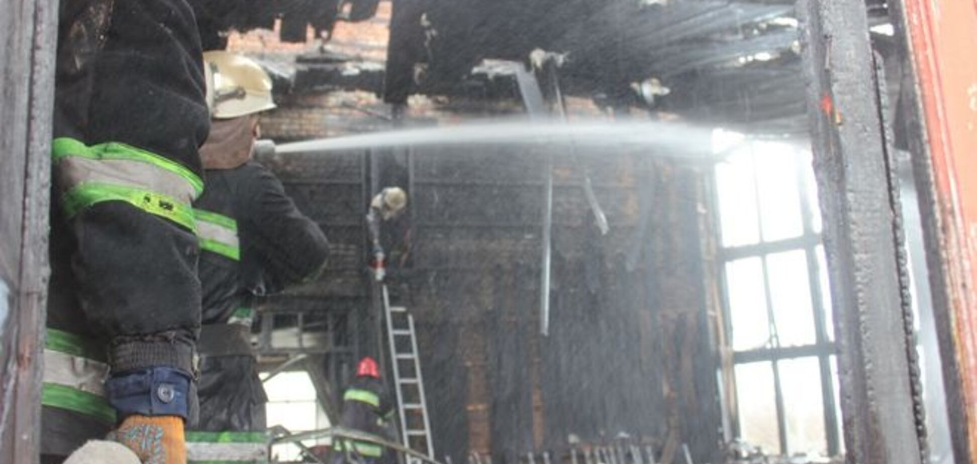 На Киевщине горел пост ГАИ