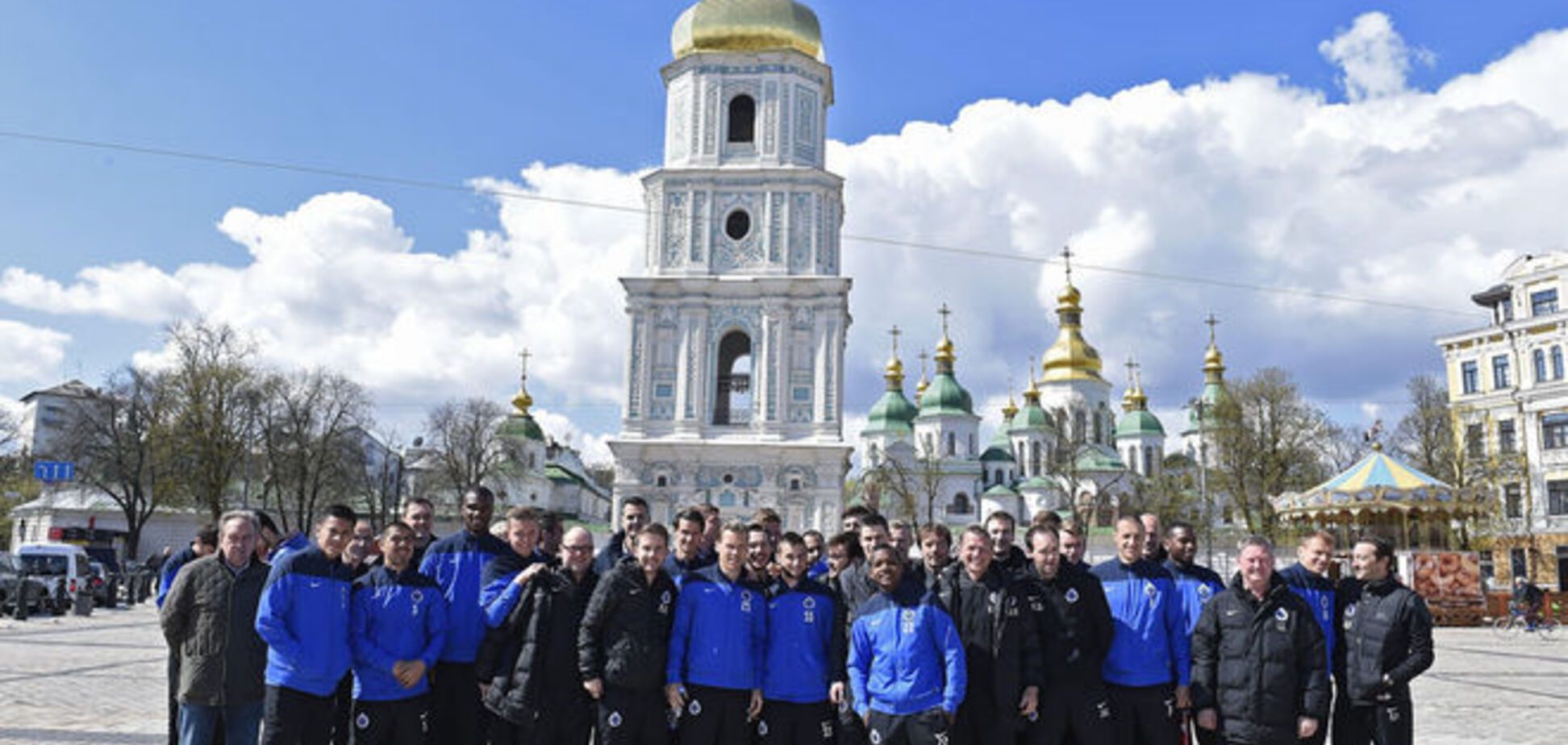 'Хай живе вільна Україна': футболисты 'Брюгге' полюбовались Киевом