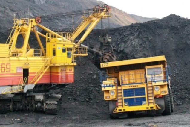 На компании трех богатейших людей Украины завели дело на 50 млрд долларов