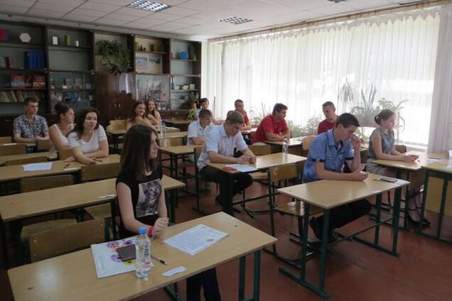 В Украине стартовало ВНО: школьники покажут, как знают родной язык