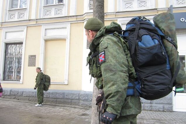 Будем брать Мариуполь: в Таганроге 'зомби' в камуфляже собирали деньги на войну