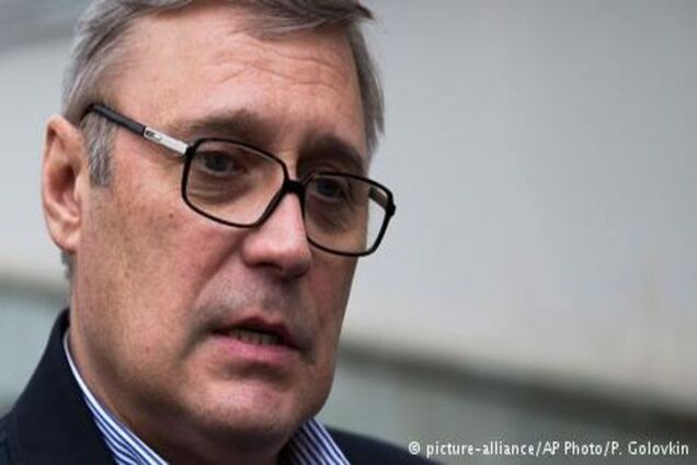 Касьянов передал политикам США дополнение к 'списку Магнитского'