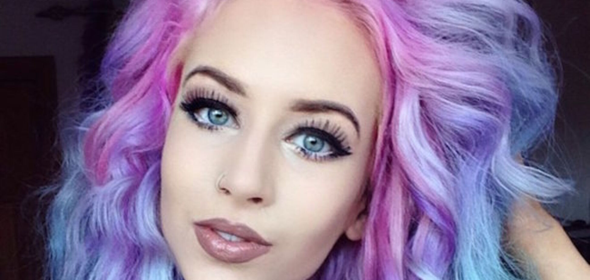 Радуга в головах: девушки со всего мира красят волосы в яркие цвета