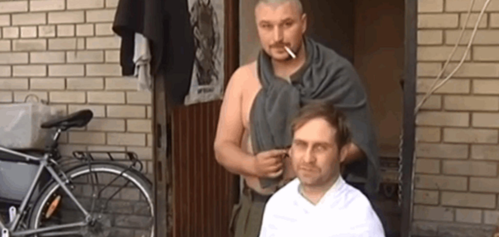 В Песках банный день. Бойцы АТО показали свой быт: видео с передовой