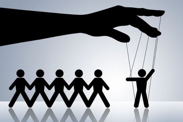 Что стоит за решением Минфина отложить избрание нового главы фискальной службы?