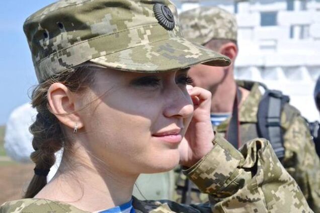 Крымская 'Няша' отдыхает: ВДВ Украины получили прекрасного спикера - фото и видео