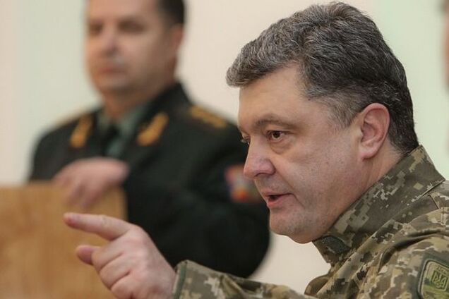 Порошенко рассказал, какие языки станут рабочими в Украине