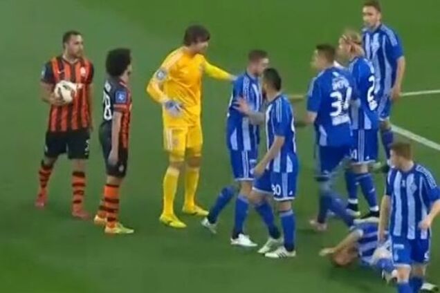 Шахтер - Динамо: видео скандальных эпизодов