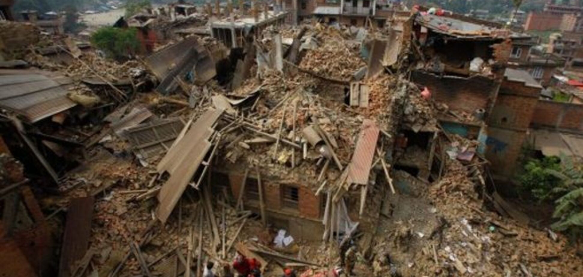 Число жертв землетрясения в Непале превысило 5 тыс. человек