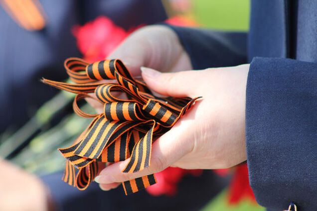 'Георгиевская' обязаловка добралась и до крымских школ: иначе замечание в дневник