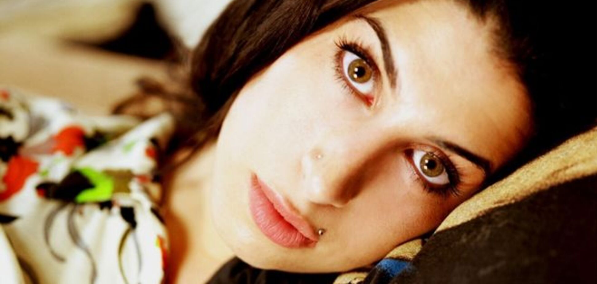 В Украине найден двойник Эми Уайнхаус