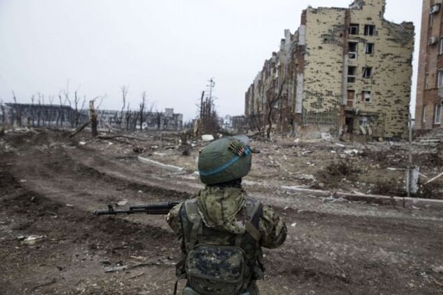 Над Пісками стоїть заграва від вогню: є жертви