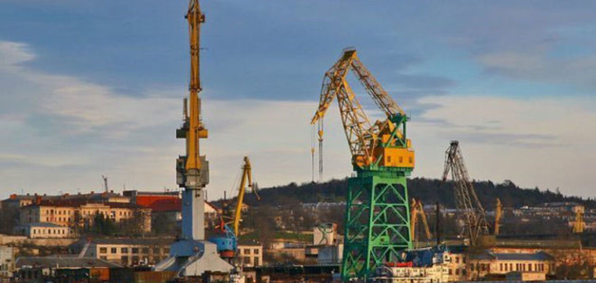 Россия отобрала у Порошенко Севастопольский морской завод: фотофакт