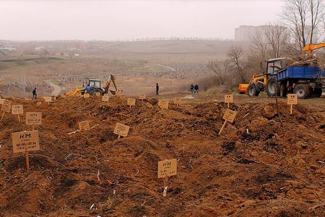 Журналисты побывали на кладбище наемников в Ростове: опубликовано фото