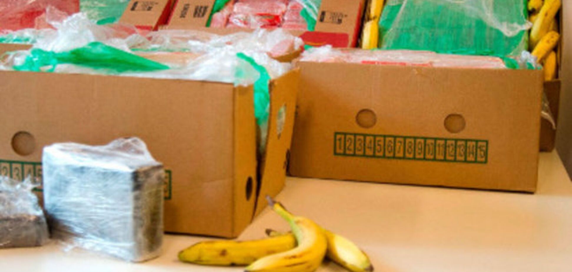 В парижский 'Ашан' вместо бананов завезли кокаин