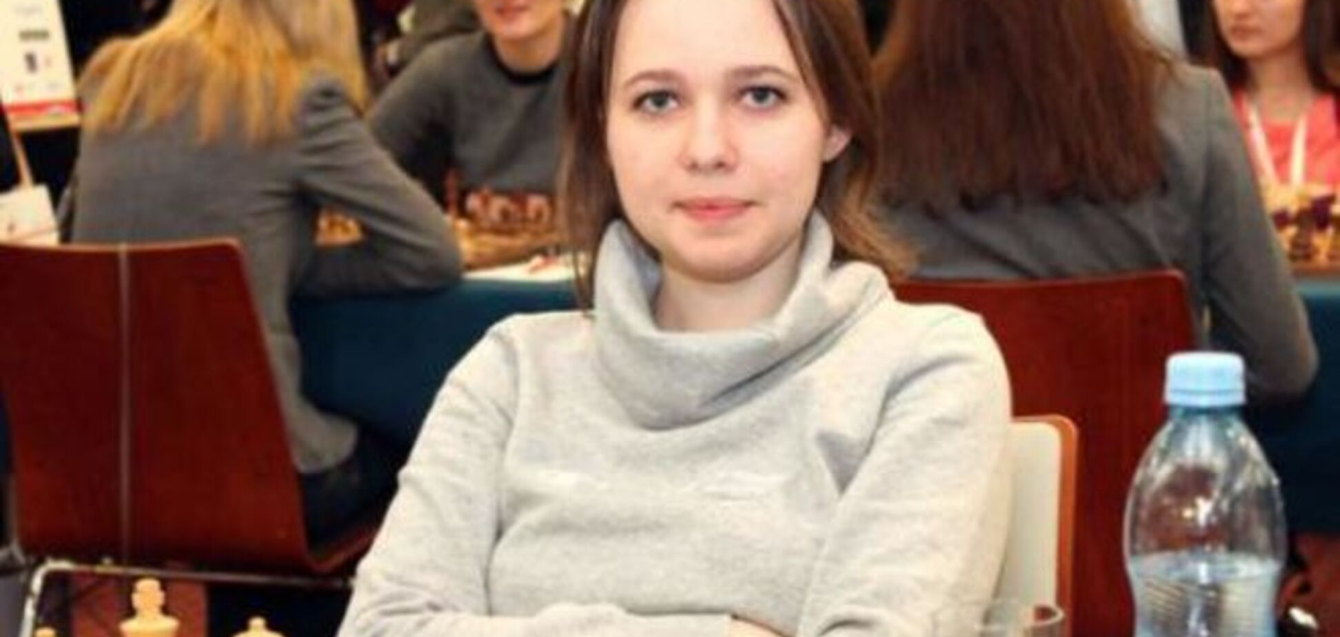 Украинка выиграла у россиянки первую битву за шахматную корону