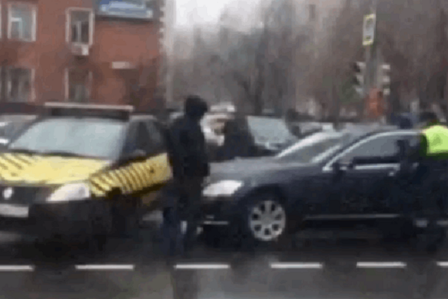 В Москве машина Горбачева попала в ДТП