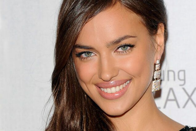 Модель Ирина Шейк призналась, что много ест и потеет