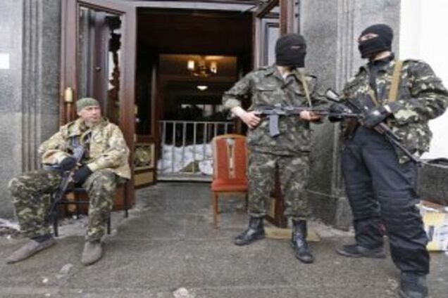 Гуртожитки та готелі Луганська забиті російськими найманцями