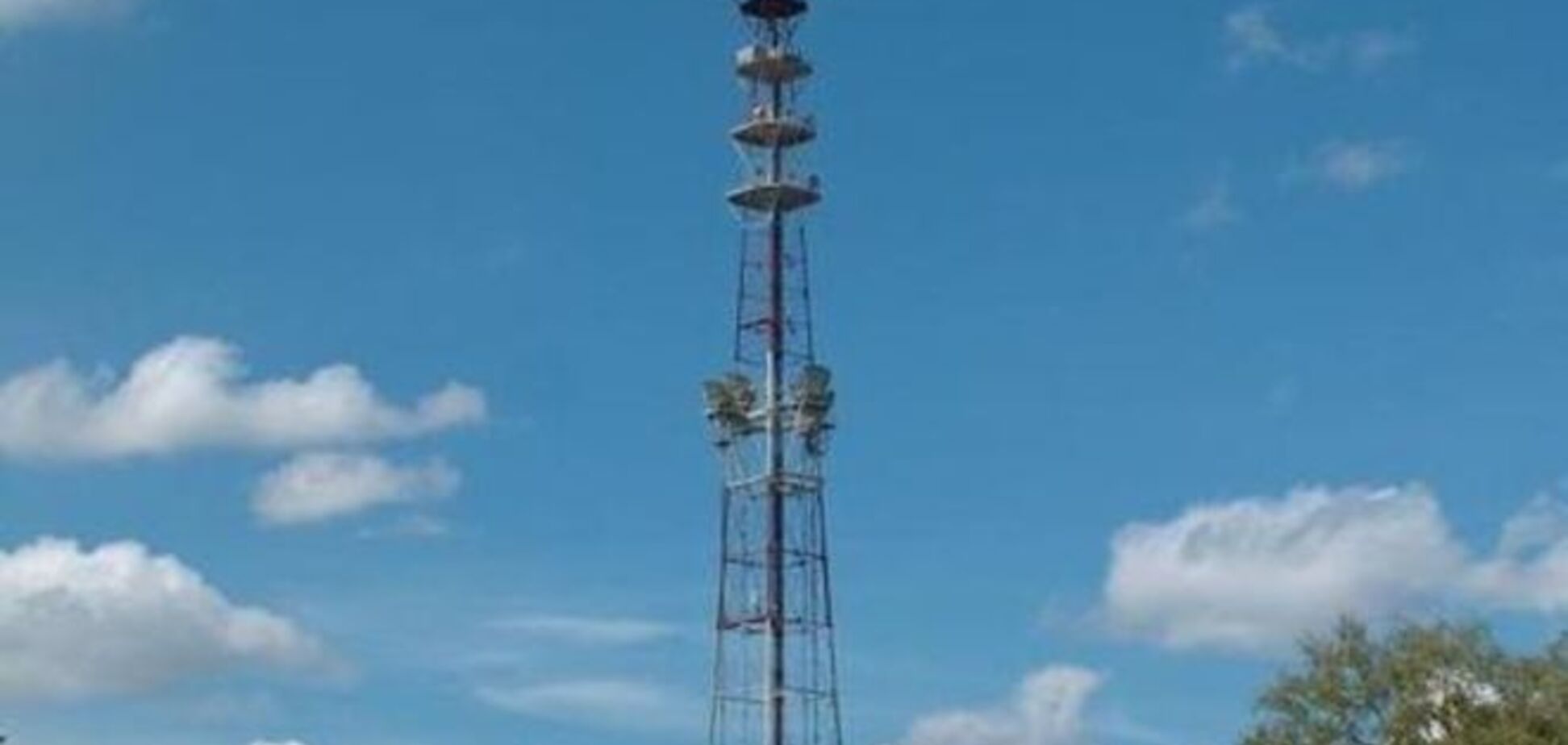 На Донбассе установили радиомачту, которая может заглушить телеканалы террористов