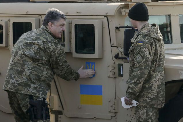 В Минобороны сообщили, когда на Донбасс отправят броневики из США