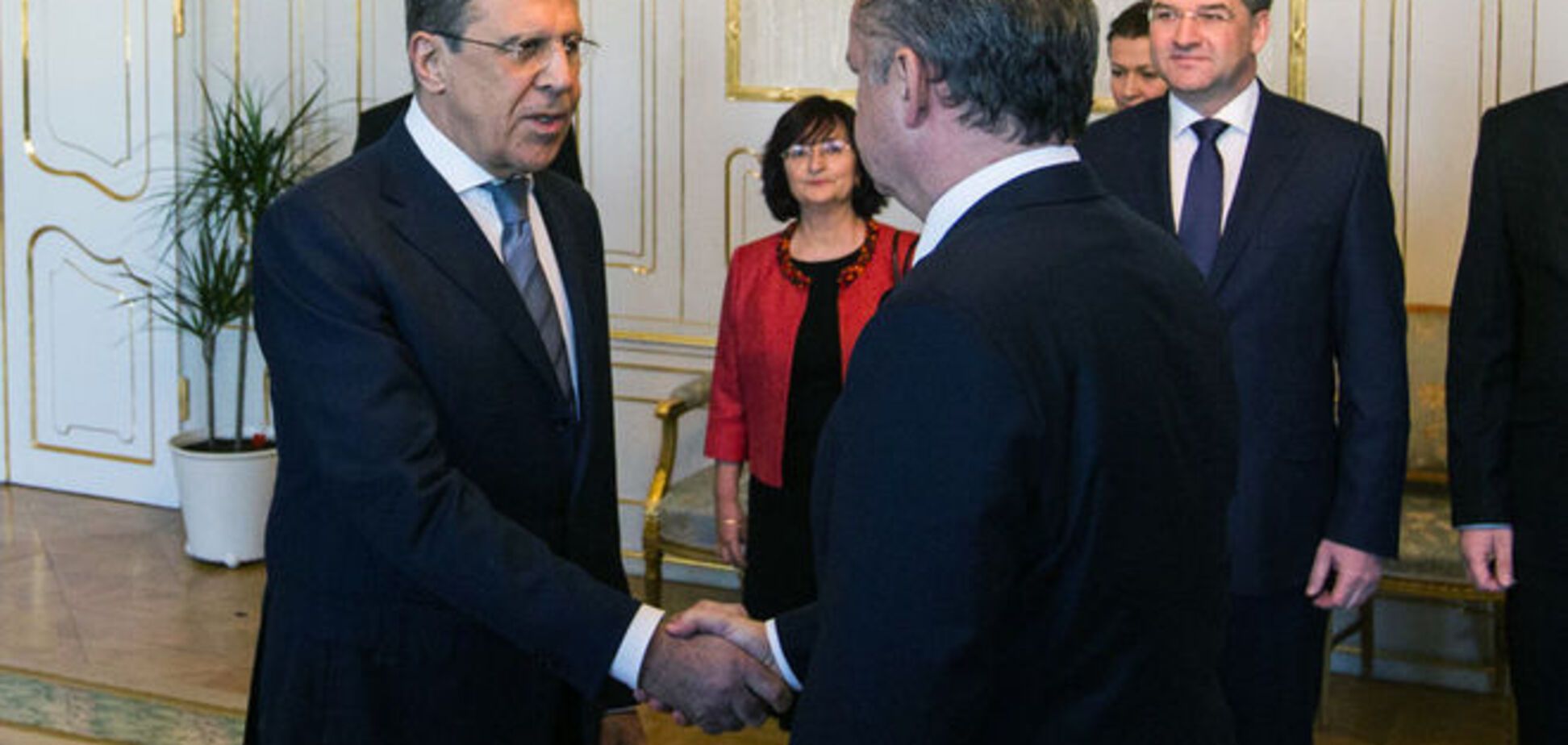 Президент Словакии - Лаврову: мы помним Вторую мировую, но мы помним и Крым