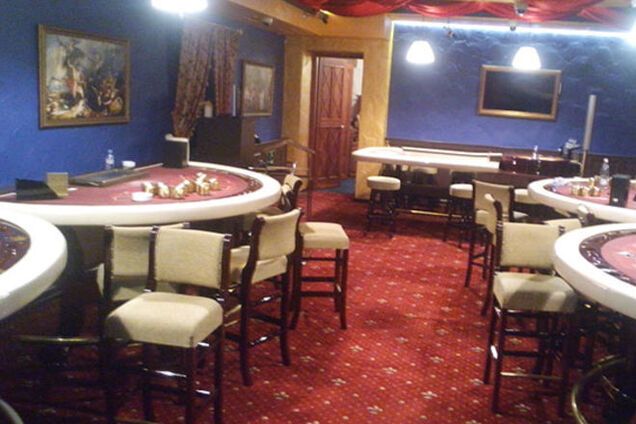 В Киеве 'накрыли' подпольное казино. Опубликованы фото и видео