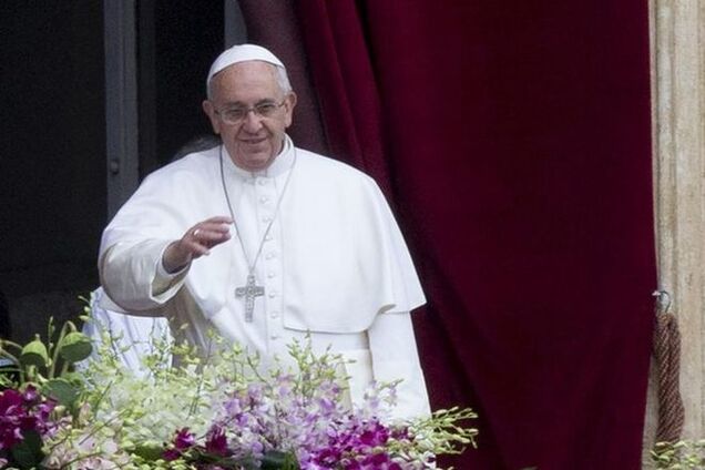 Папа Римский Франциск призвал к миру в 'любимой Украине'