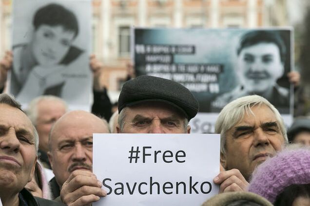 Адвокат объявил всемирную акцию в поддержку Савченко на 11 мая