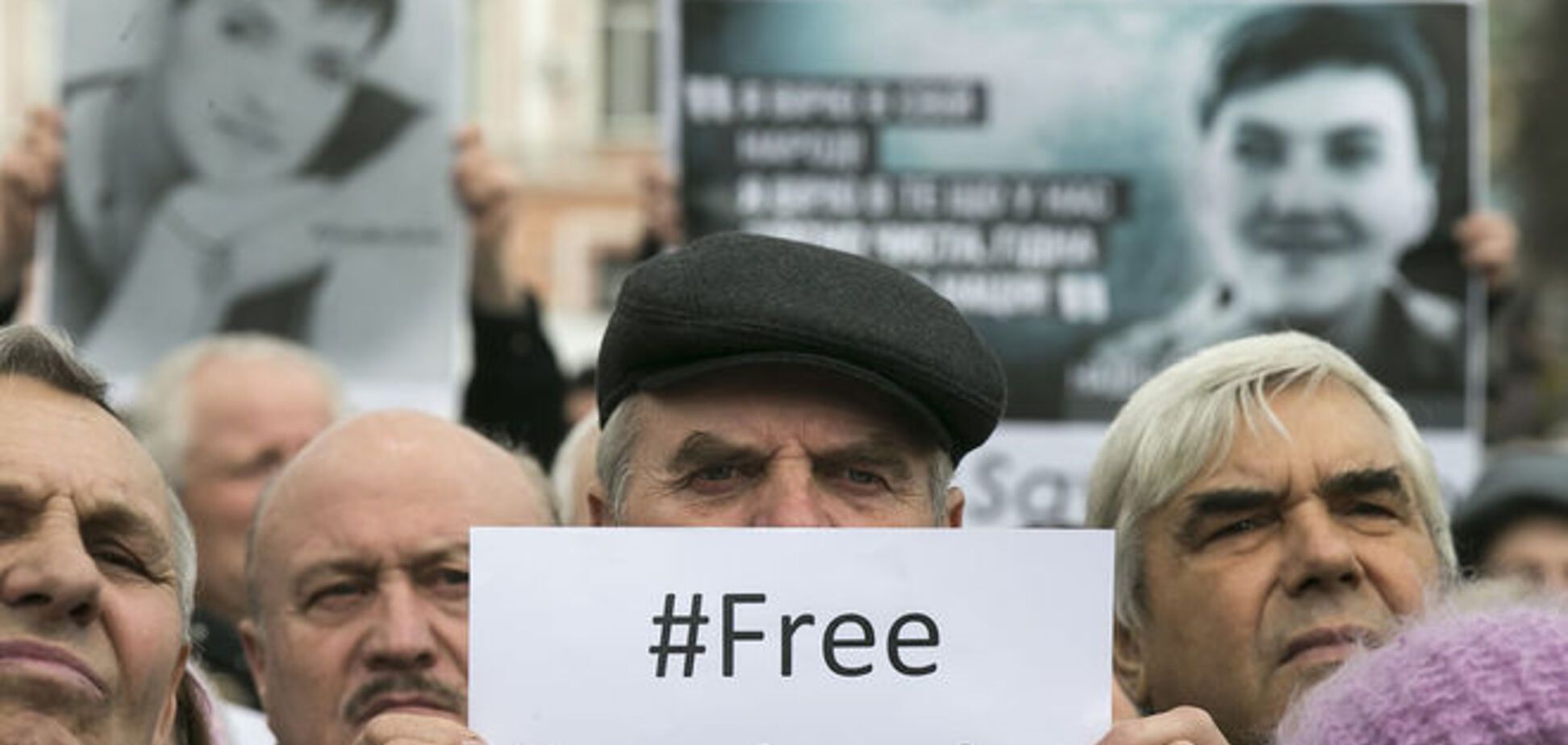 Адвокат объявил всемирную акцию в поддержку Савченко на 11 мая