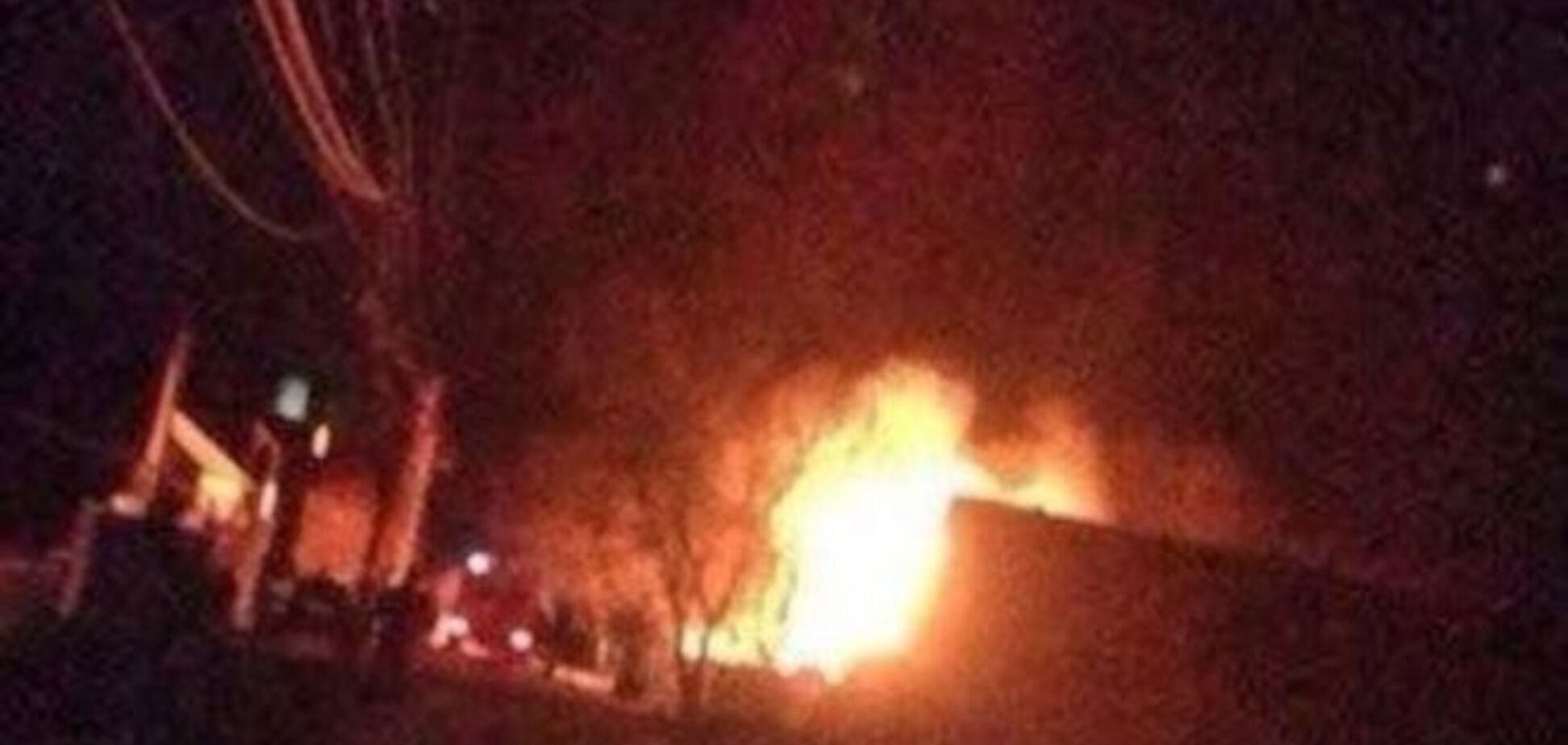 В Донецке загорелся дом из-за попадания снаряда - СМИ