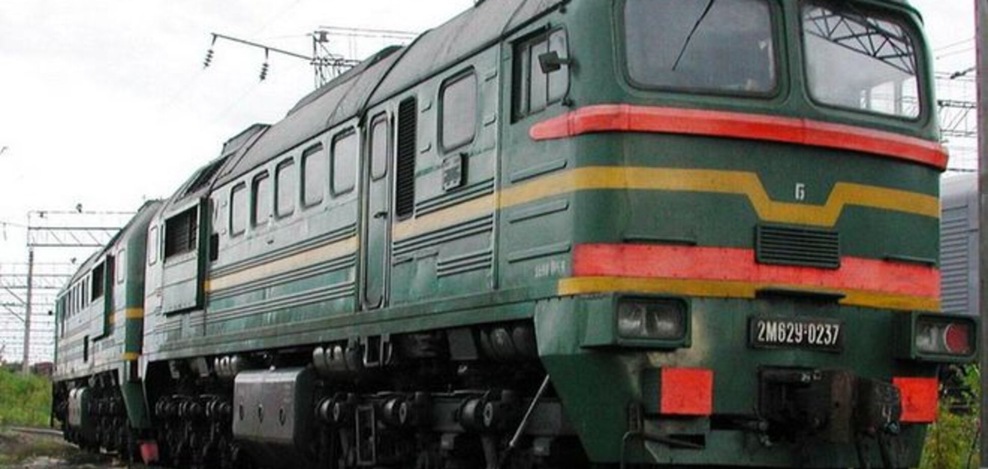 В Киеве мужчина попал под поезд